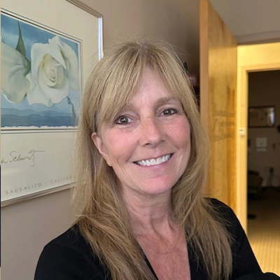 Chiropractic Bergenfield NJ Sue Meet The Team